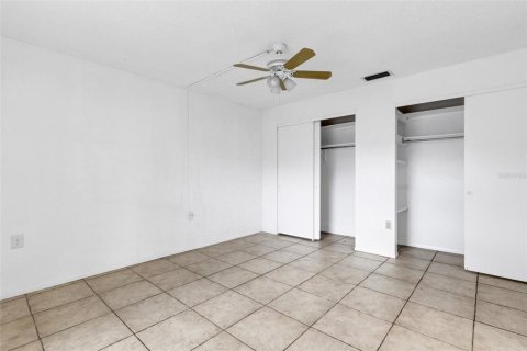 House in Sarasota, Florida 4 bedrooms, 179.3 sq.m. № 1654789 - photo 29
