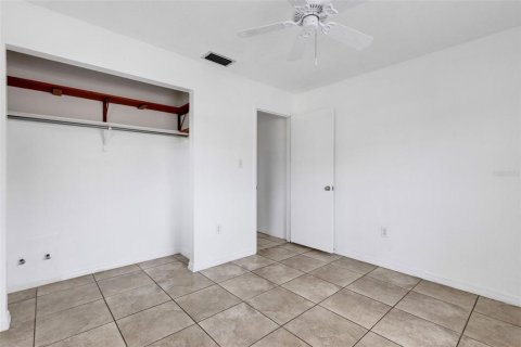 House in Sarasota, Florida 4 bedrooms, 179.3 sq.m. № 1654789 - photo 26