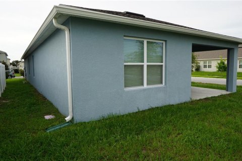 House in Saint Cloud, Florida 3 bedrooms, 150.5 sq.m. № 1916527 - photo 19