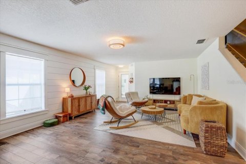 Casa en venta en Riverview, Florida, 4 dormitorios, 178.19 m2 № 1740472 - foto 5