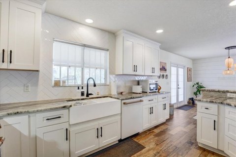 Casa en venta en Riverview, Florida, 4 dormitorios, 178.19 m2 № 1740472 - foto 10