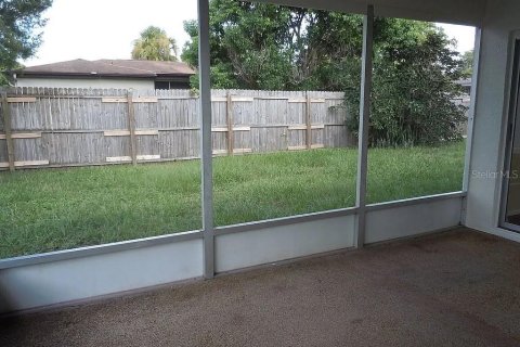 Casa en venta en Port Richey, Florida, 2 dormitorios, 131.27 m2 № 1883460 - foto 3