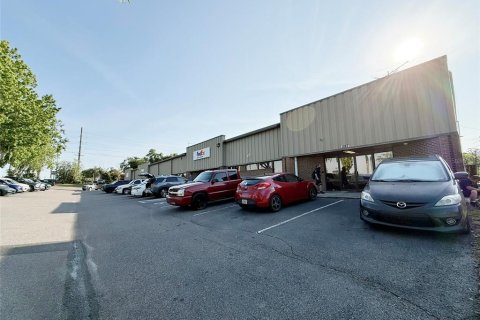 Propiedad comercial en alquiler en Ocala, Florida № 1675659 - foto 3