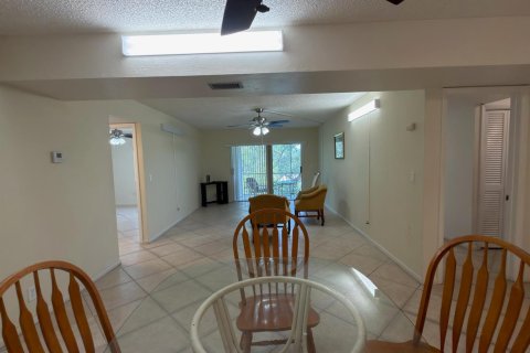 Appartement à louer à Boca Raton, Floride: 2 chambres, 92.44 m2 № 2380183 - photo 3