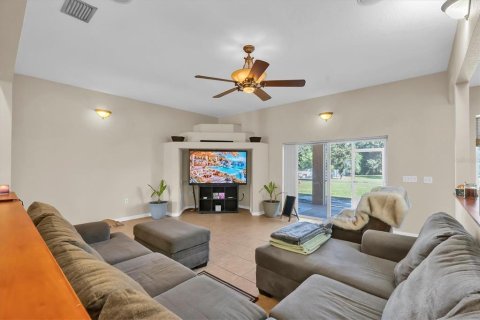Villa ou maison à vendre à Dover, Floride: 5 chambres, 313.55 m2 № 2429614 - photo 10