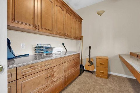 Villa ou maison à vendre à Dover, Floride: 5 chambres, 313.55 m2 № 2429614 - photo 28