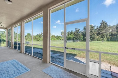 Villa ou maison à vendre à Dover, Floride: 5 chambres, 313.55 m2 № 2429614 - photo 30