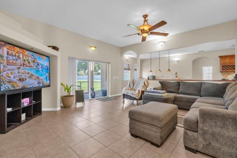 Villa ou maison à vendre à Dover, Floride: 5 chambres, 313.55 m2 № 2429614 - photo 11