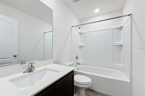 House in Poinciana, Florida 3 bedrooms, 134.43 sq.m. № 2222117 - photo 27