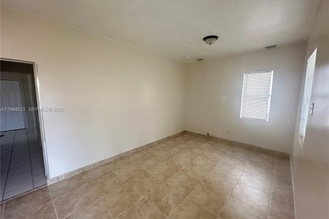 House in Dania Beach, Florida 3 bedrooms, 83.52 sq.m. № 2000649 - photo 23