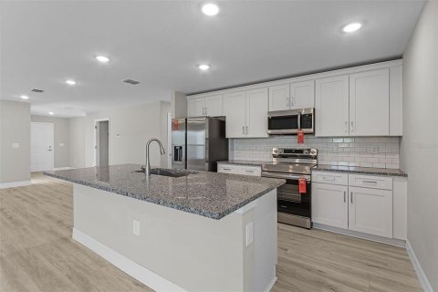 Casa en venta en North Port, Florida, 4 dormitorios, 167.22 m2 № 1390377 - foto 14