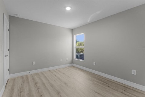 Casa en venta en North Port, Florida, 4 dormitorios, 167.22 m2 № 1390377 - foto 16