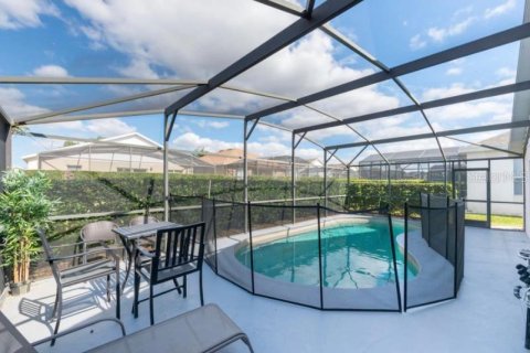 Villa ou maison à louer à Kissimmee, Floride: 4 chambres, 145.58 m2 № 2167323 - photo 7