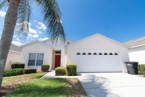 Villa ou maison à louer à Kissimmee, Floride: 4 chambres, 145.58 m2 № 2167323 - photo 2