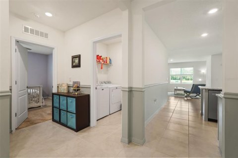House in Sanford, Florida 4 bedrooms, 170.48 sq.m. № 2225506 - photo 4