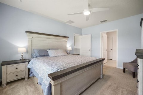House in Sanford, Florida 4 bedrooms, 170.48 sq.m. № 2225506 - photo 18