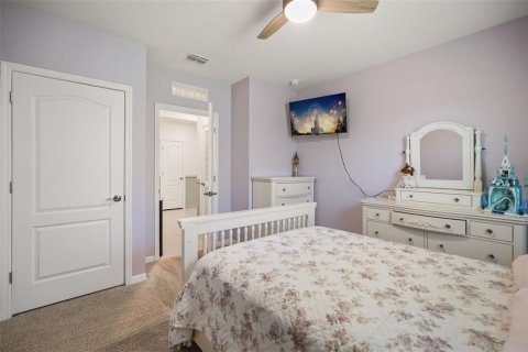 House in Sanford, Florida 4 bedrooms, 170.48 sq.m. № 2225506 - photo 23