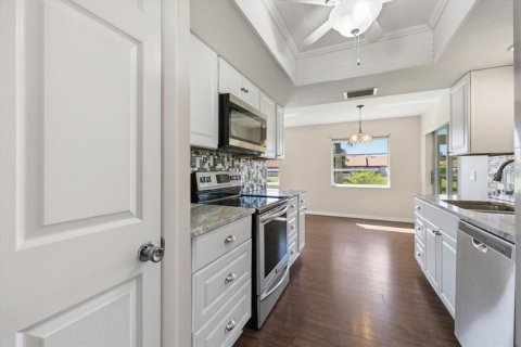 House in Venice, Florida 2 bedrooms, 142.14 sq.m. № 2429338 - photo 7