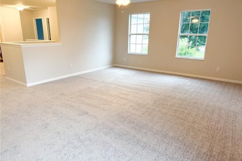 House in Kissimmee, Florida 5 bedrooms, 250.74 sq.m. № 1913087 - photo 14