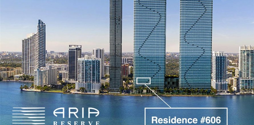 Condo à Miami, Floride, 3 chambres  № 1871418