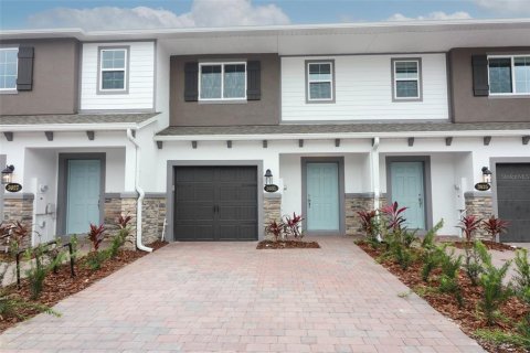 Adosado en Oviedo, Florida 3 dormitorios, 128.11 m2 № 2107751