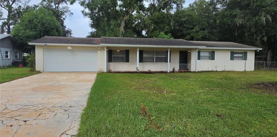 Villa ou maison à Lakeland, Floride 3 chambres, 126.9 m2 № 2408283
