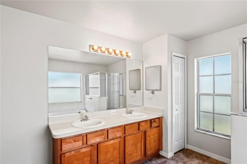 Casa en venta en Spring Hill, Florida, 4 dormitorios, 207.73 m2 № 1680891 - foto 15