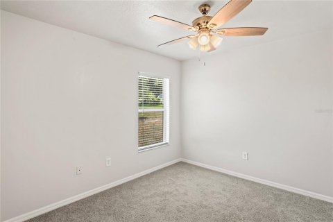Casa en venta en Spring Hill, Florida, 4 dormitorios, 207.73 m2 № 1680891 - foto 17