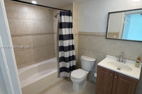 Снять в аренду кондоминиум в Майами, Флорида 2 спальни, 99.59м2, № 2050785 - фото 12