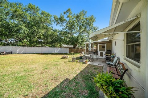 House in Palm Harbor, Florida 3 bedrooms, 142.51 sq.m. № 1907314 - photo 28