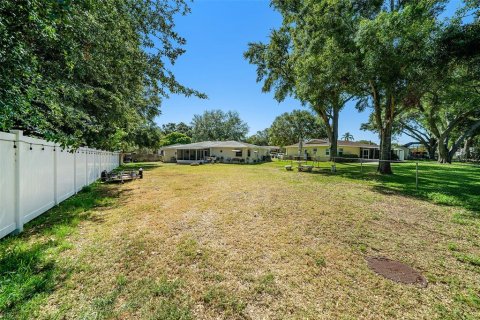 House in Palm Harbor, Florida 3 bedrooms, 142.51 sq.m. № 1907314 - photo 4