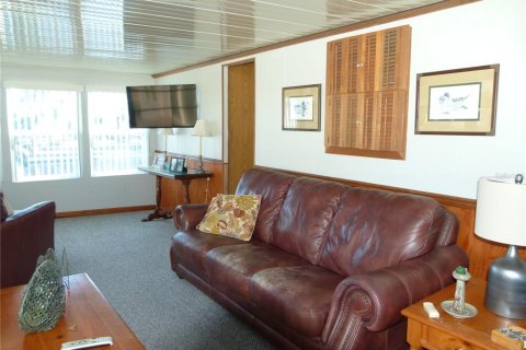 Condo in Okeechobee, Florida, 1 bedroom  № 1512310 - photo 28