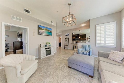 Copropriété à vendre à Sarasota, Floride: 2 chambres, 129.78 m2 № 2434509 - photo 9