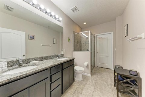 Copropriété à vendre à Sarasota, Floride: 2 chambres, 129.78 m2 № 2434509 - photo 22