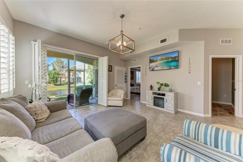 Copropriété à vendre à Sarasota, Floride: 2 chambres, 129.78 m2 № 2434509 - photo 10