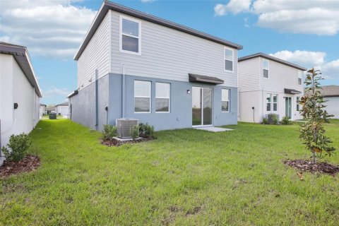House in Brooksville, Florida 4 bedrooms, 201.41 sq.m. № 1805186 - photo 13