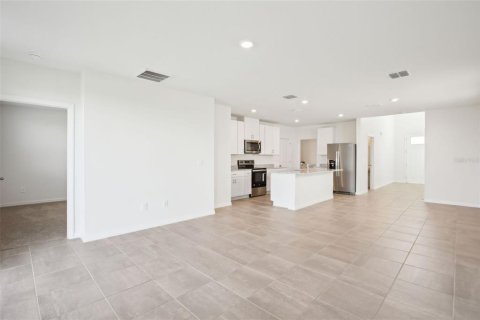 House in Brooksville, Florida 4 bedrooms, 201.41 sq.m. № 1805186 - photo 14