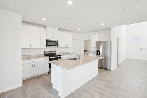 House in Brooksville, Florida 4 bedrooms, 201.41 sq.m. № 1805186 - photo 3