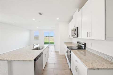 House in Brooksville, Florida 4 bedrooms, 201.41 sq.m. № 1805186 - photo 20