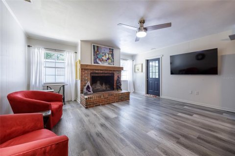 Villa ou maison à vendre à Gainesville, Floride: 4 chambres, 258.27 m2 № 1919380 - photo 17