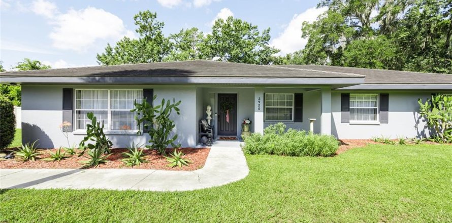 Villa ou maison à Gainesville, Floride 4 chambres, 258.27 m2 № 1919380