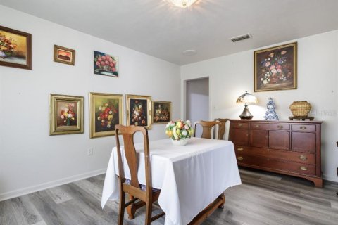 Villa ou maison à vendre à Gainesville, Floride: 4 chambres, 258.27 m2 № 1919380 - photo 15