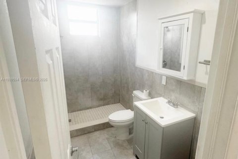 Купить виллу или дом в Майами, Флорида 7 спален, 222.41м2, № 1997597 - фото 14