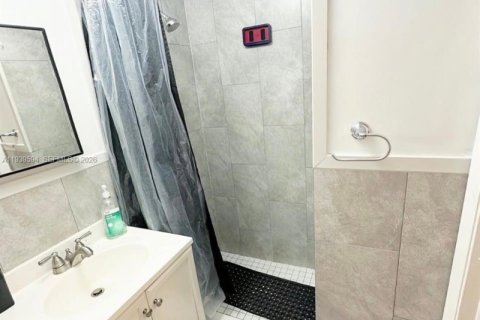 Купить виллу или дом в Майами, Флорида 7 спален, 222.41м2, № 1997597 - фото 22