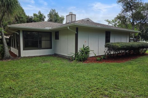 House in Palm Bay, Florida 2 bedrooms, 124.49 sq.m. № 2394413 - photo 29