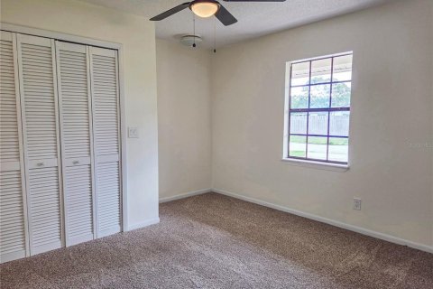 House in Palm Bay, Florida 2 bedrooms, 124.49 sq.m. № 2394413 - photo 17
