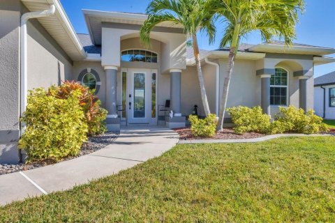 House in Port Charlotte, Florida 3 bedrooms, 171.22 sq.m. № 2201042 - photo 26
