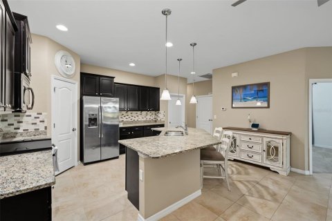 Villa ou maison à vendre à Wesley Chapel, Floride: 3 chambres, 144.65 m2 № 2313292 - photo 13