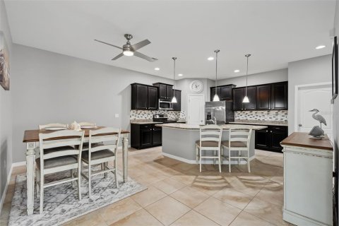Villa ou maison à vendre à Wesley Chapel, Floride: 3 chambres, 144.65 m2 № 2313292 - photo 7