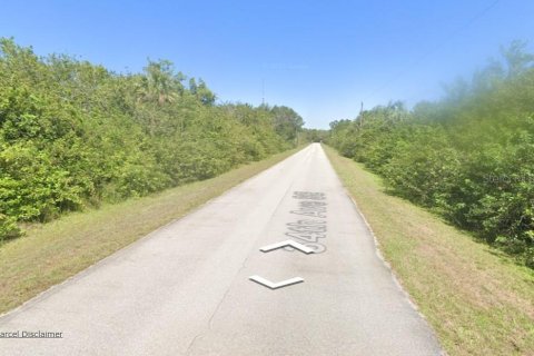 Land in Naples, Florida № 2160832